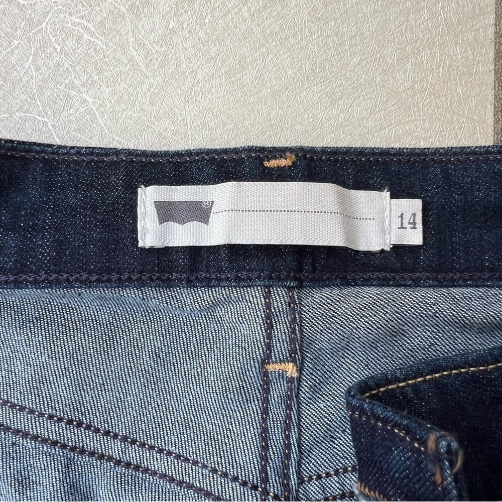 Levi’s Classic Capri Women Size 14 - Picture 8 of 8